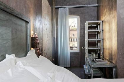 Mama's Home Rome - image 17