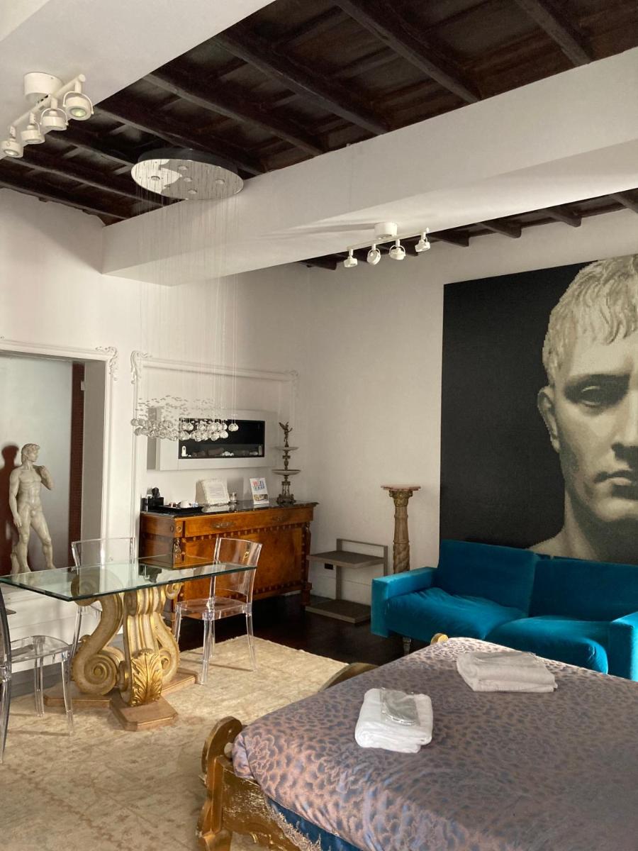 D.R.Rome Spanish Luxury Suites - image 6