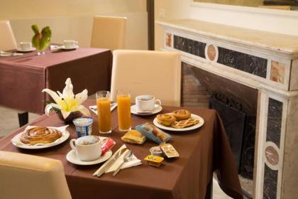 Corso Grand Suite - image 20