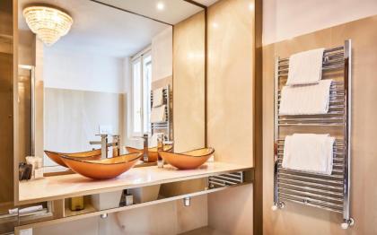 Penthouse Suite Rome - image 1