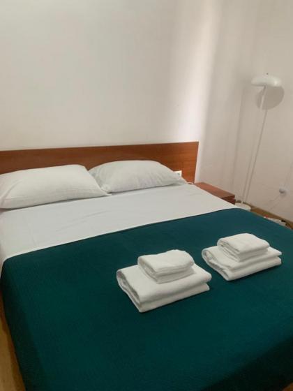 Roma paradise inn