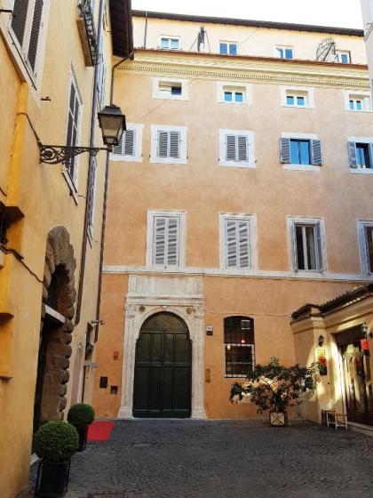 Appartamento Coronari - image 2