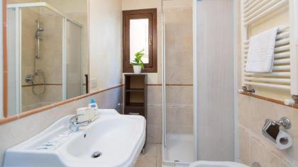 Santa Maria Apartment - image 12