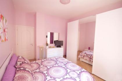 Sophie's Choice - image 6