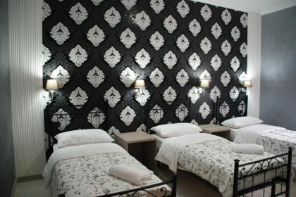 Rome Orange Inn - image 17