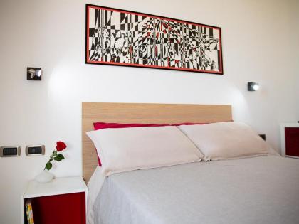 Room In Roma Isole - image 16