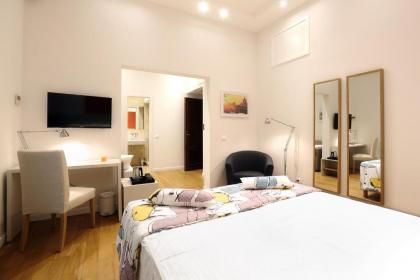 Sofia's Suites Guesthouse - image 3