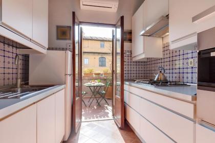 Rome as you feel - Luxury Cappellari Apartment - image 4