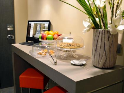 Quirinale Luxury Rooms - image 14