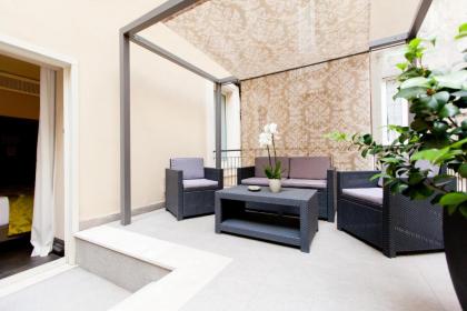Quirinale Luxury Rooms - image 3