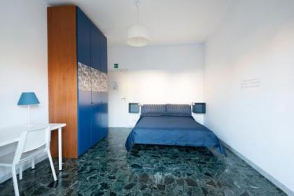 Take It Easy Roma Guest House - image 11