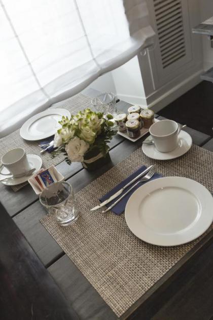 Xenia Guest House - image 12