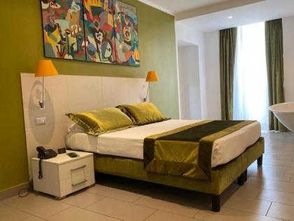 Trevi Palace Hotel - image 2