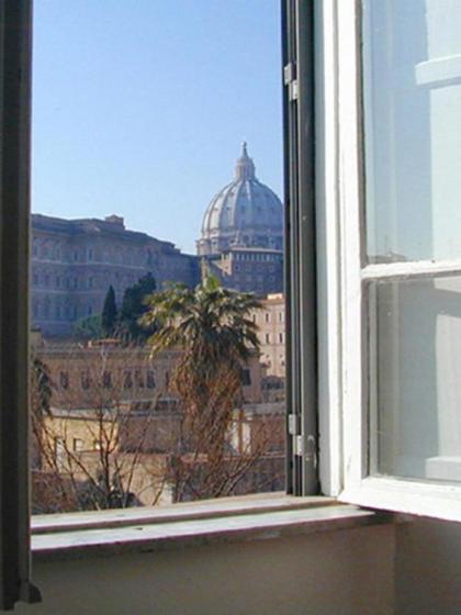 Apartment Vatican Vista - image 11