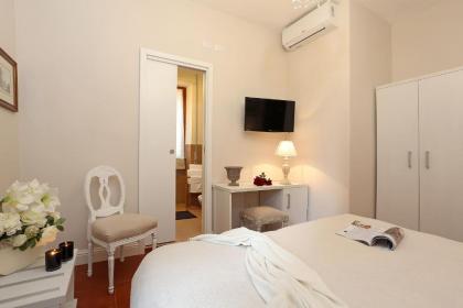 Casa Ponte Sisto Guesthouse - image 10