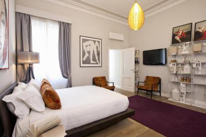 The Independent Suites - image 20