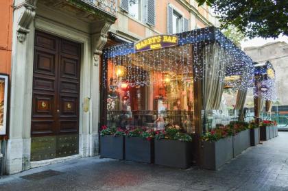 Relais At Via Veneto - image 11