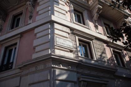 Relais At Via Veneto - image 7