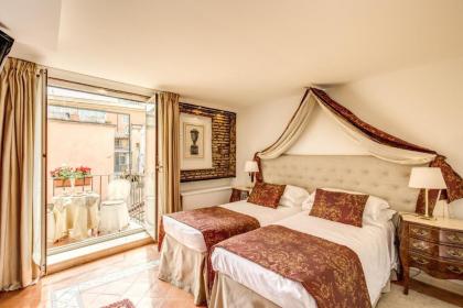 Pantheonview - Luxury Suites - image 1