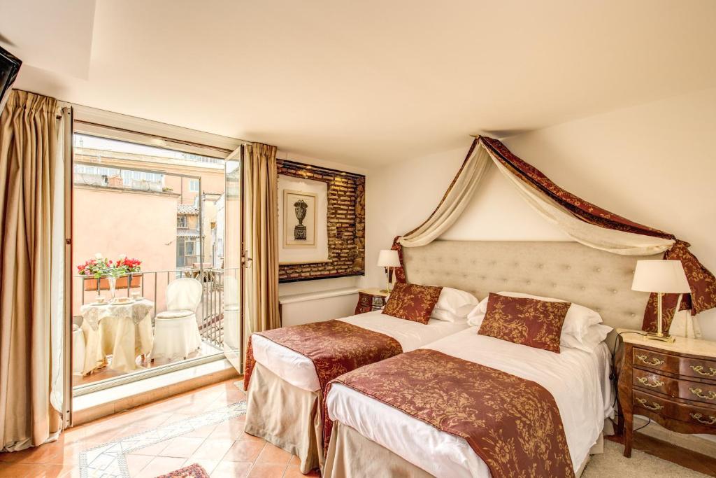 Pantheonview - Luxury Suites - main image