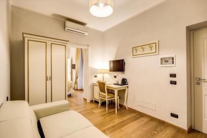 Gravina Suite Frattina - image 8