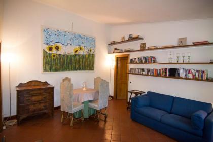 The Palatine Garden Apartment - image 15