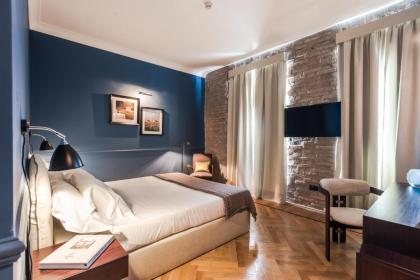 The Fifteen Keys Hotel - image 2