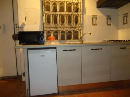 Campo De Fiori Apartment - image 15