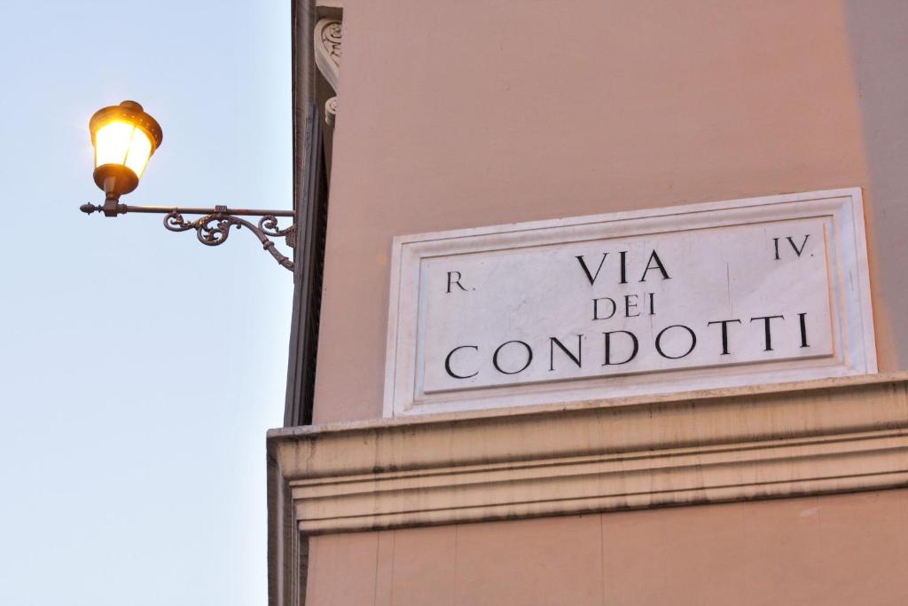 Sistina Twentythree luxury rooms - image 6