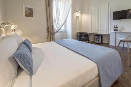 Little Queen Relais - image 17