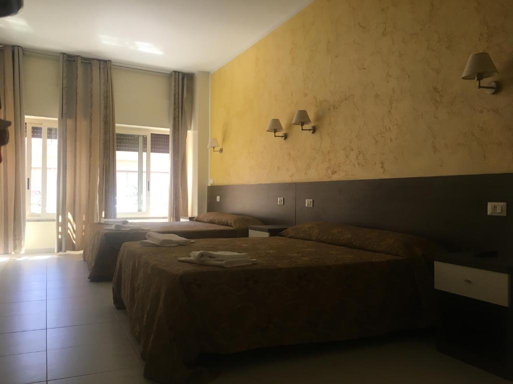 Tiburtina Hotel Holiday - image 6