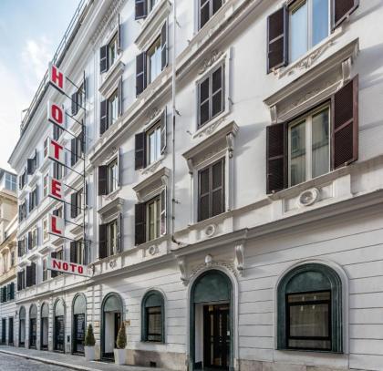 Raeli Hotel Noto - image 1