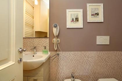 Piazzetta de' Monti Suites - image 12