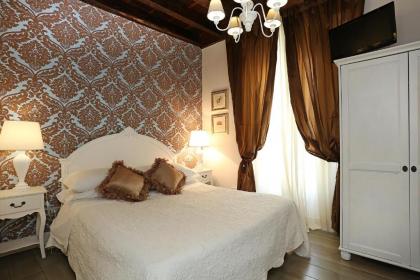 Piazzetta de' Monti Suites - image 13
