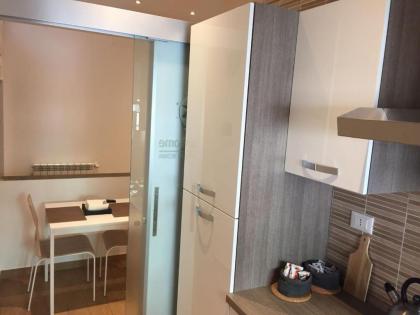 Kings Of Rome Apartments - image 10