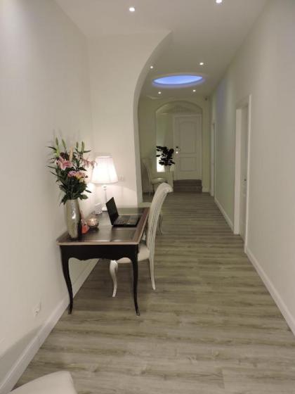 Anfiteatro Suite - image 8
