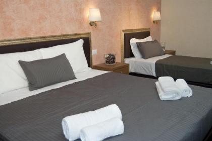 Guest's Heaven - image 8
