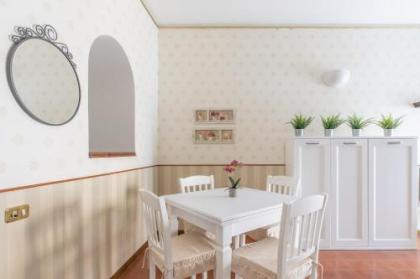 Town House Roma - image 16