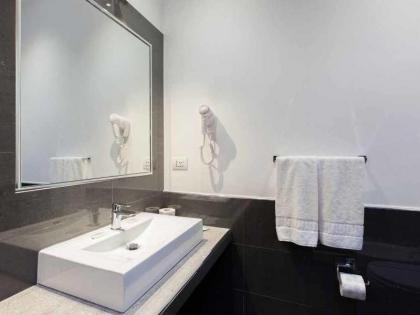 Town House Roma - image 5