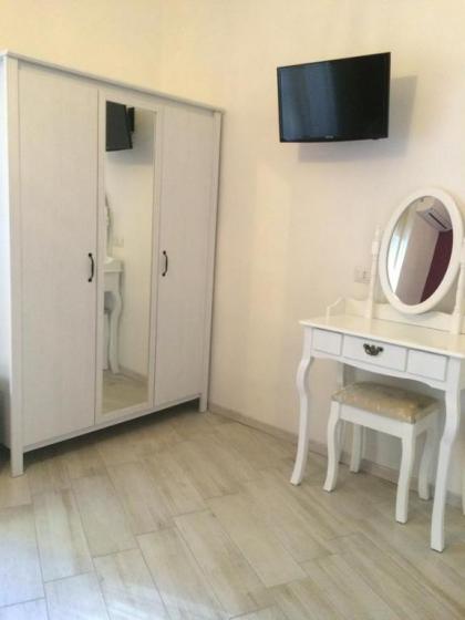 Appartamenti Romatour - image 19