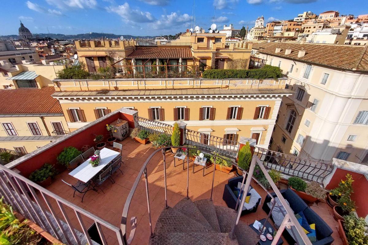 Spagna Penthouse - image 4