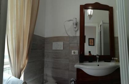 Sivory Rome Guest House - image 17