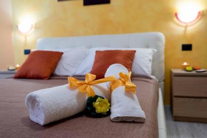 Audrey Rooms - image 19