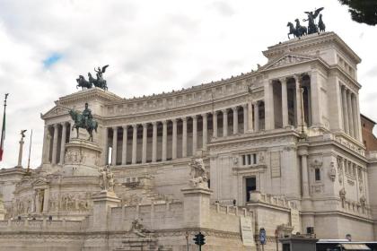 CS Piazza Venezia Apartment - image 22
