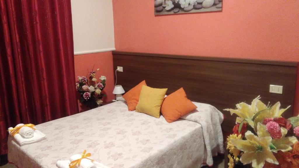 Hotel Leone - image 2