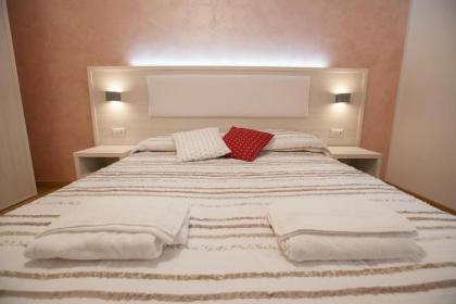 B&B Momenti Romani - image 20