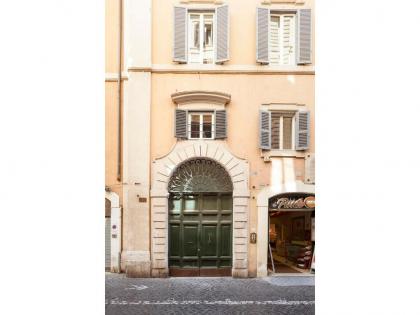 Apartment Via Farina - image 12