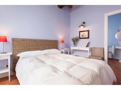 Apartment Via Farina - image 19