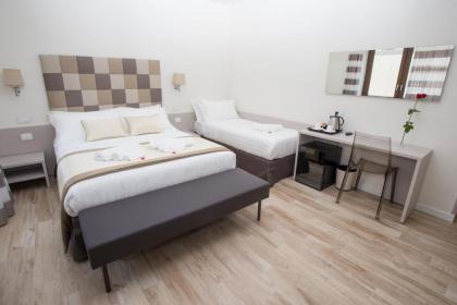 Leonardo Da Vinci Guest House - image 8
