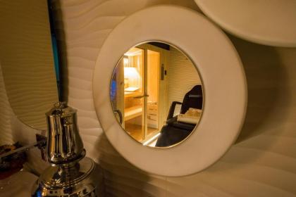 Roma Luxus Hotel - image 18